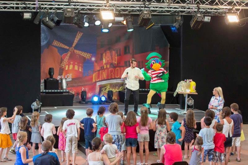 Camping Officiel Siblu Les Pierres Couchees Saint-Brevin-les-Pins Eksteriør billede