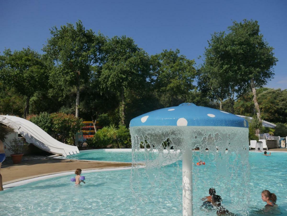 Camping Officiel Siblu Les Pierres Couchees Saint-Brevin-les-Pins Eksteriør billede
